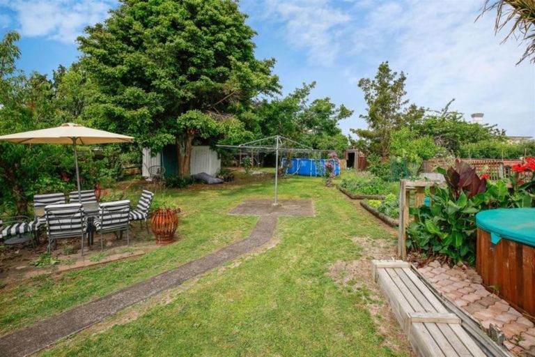 Photo of property in 15 Taylor Avenue, Paeroa, 3600