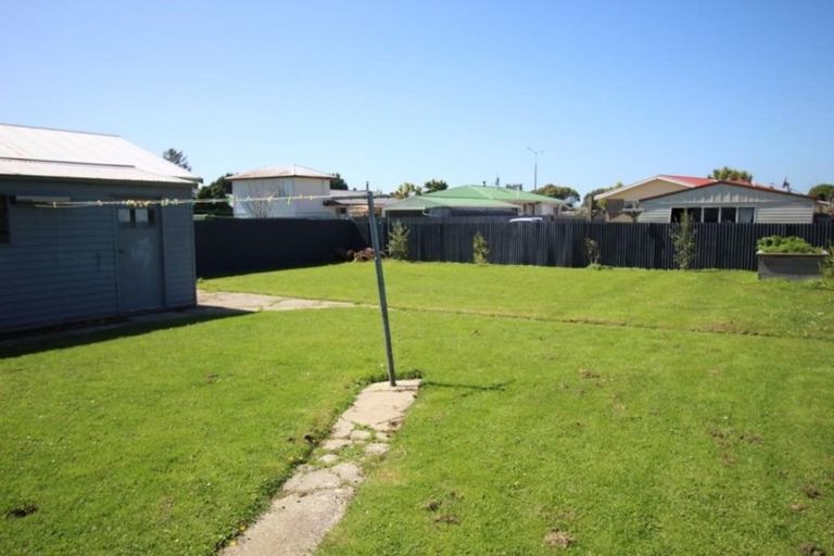 Photo of property in 63 Lauder Crescent, Heidelberg, Invercargill, 9812