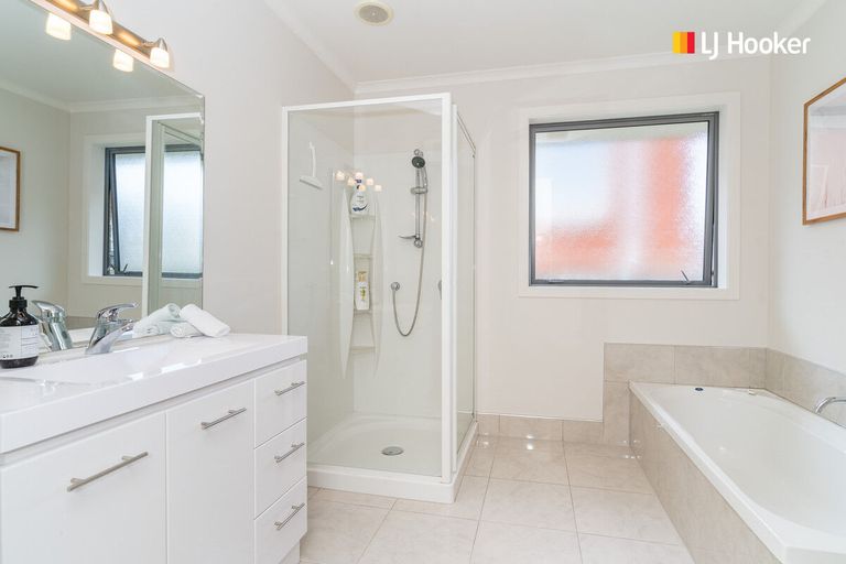 Photo of property in 77 Musselburgh Rise, Musselburgh, Dunedin, 9013