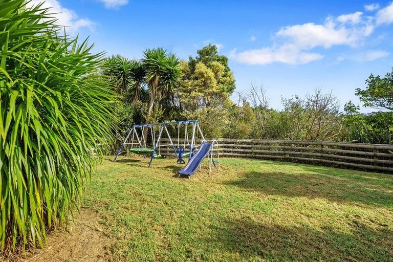 Photo of property in 1355 Old North Road, Helensville, 0875
