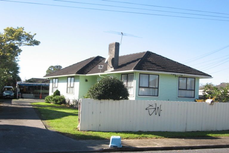 Photo of property in 33 Watts Road, Manurewa, Auckland, 2102