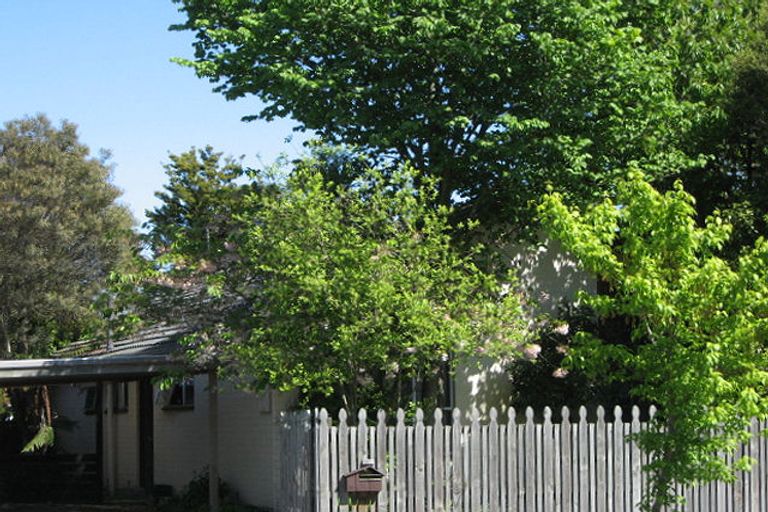 Photo of property in 35 Jenkins Avenue, Redwood, Christchurch, 8051