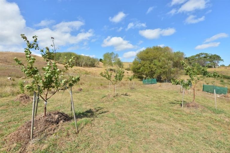 Photo of property in Dunkerron Farm, 852 Oneriri Road, Kaiwaka, 0573