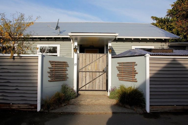 Photo of property in 35 London Street, Richmond, Christchurch, 8013