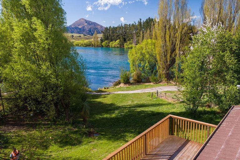 Photo of property in 68 Alison Avenue, Albert Town, Wanaka, 9305