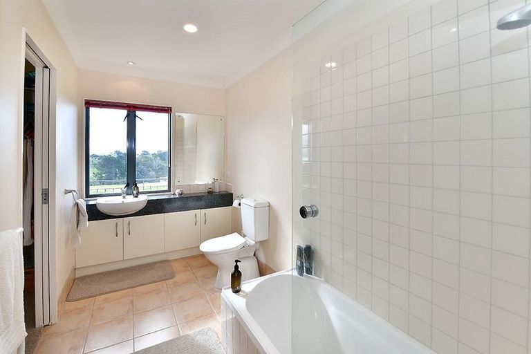 Photo of property in 5 Alverna Heights View, Gulf Harbour, Whangaparaoa, 0930