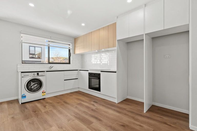 Photo of property in 61 Whai Hua Lane, Mangere Bridge, Auckland, 2022