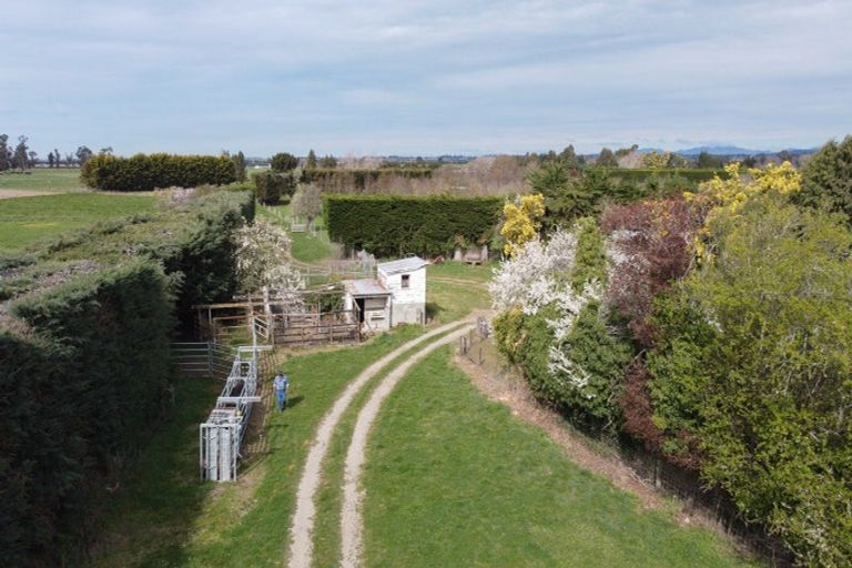 Photo of property in 102 Levels Plain Road, Levels, Timaru, 7975