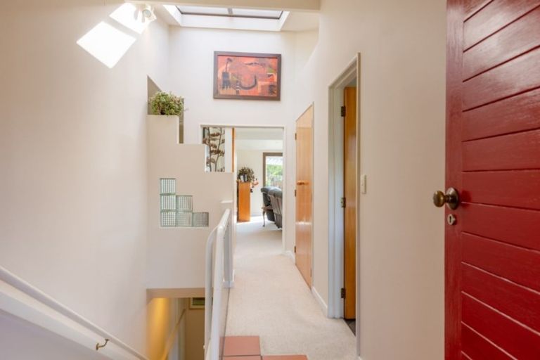 Photo of property in 11 Coster Street, Enner Glynn, Nelson, 7011