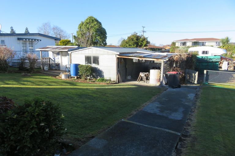 Photo of property in 28 Saint Leonards Road, Temuka, 7920