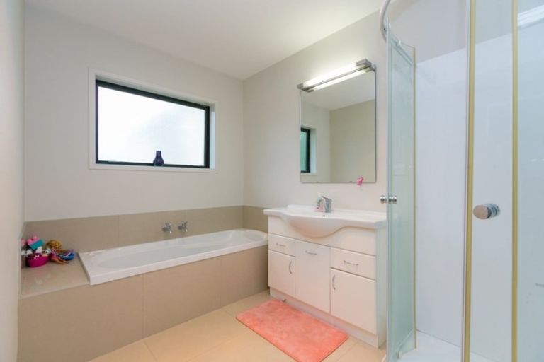 Photo of property in 28d Coby Sydney Drive, Bell Block, New Plymouth, 4312