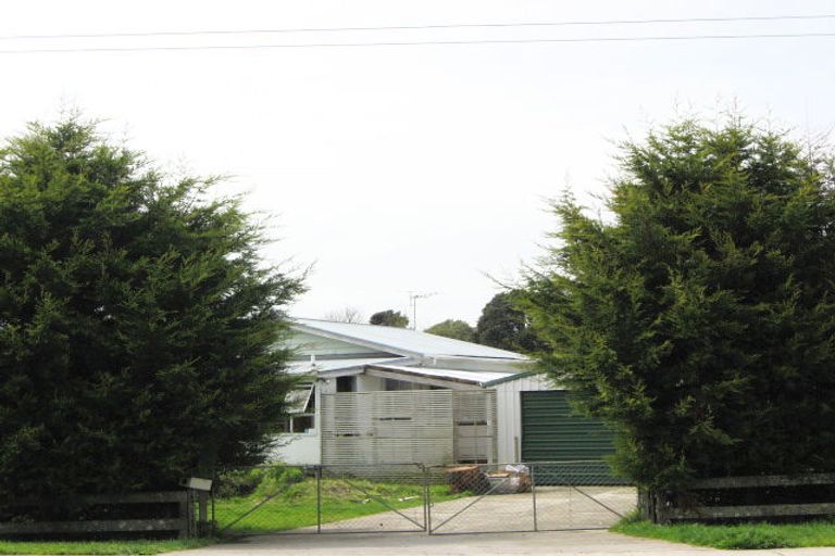 Photo of property in 56 Blake Street, Waitara, 4320