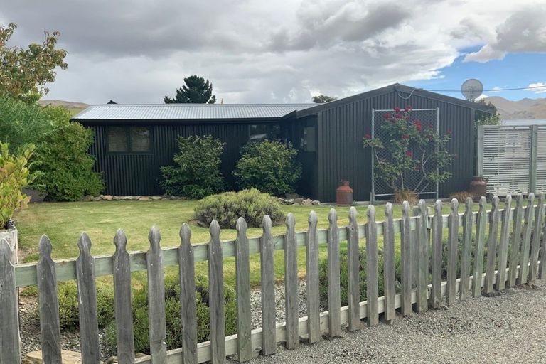 Photo of property in 179 Waitaki Drive West, Otematata, 9412