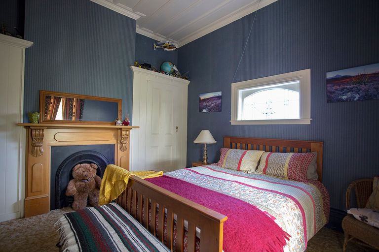 Photo of property in 2 Sussex Street, Weston, Oamaru, 9401