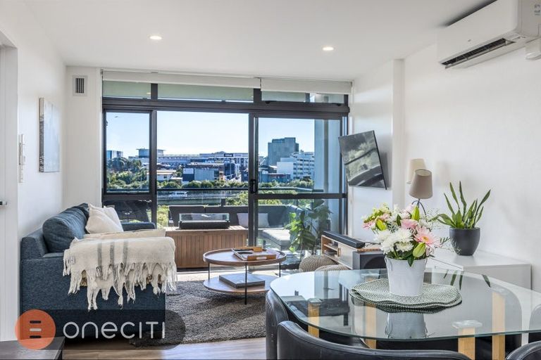 Photo of property in 4a/6 Piwakawaka Street, Eden Terrace, Auckland, 1010