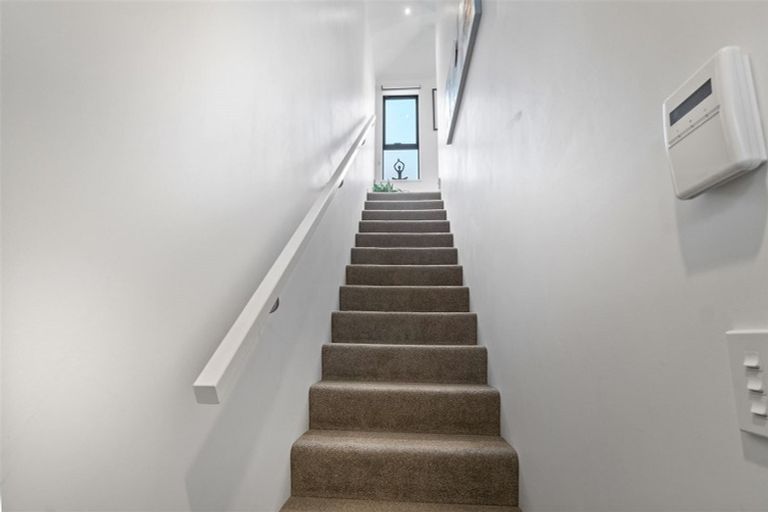 Photo of property in 2/324 Stanmore Road, Richmond, Christchurch, 8013