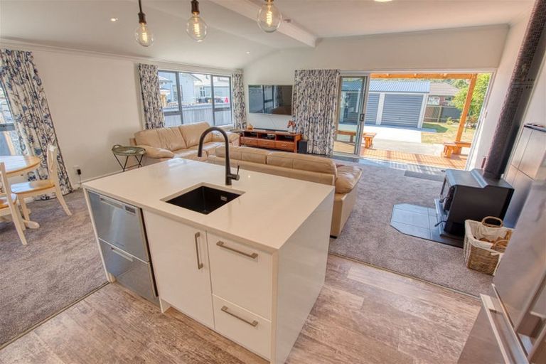 Photo of property in 37 Marlborough Street, Greymouth, 7805