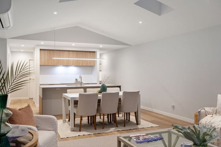 Photo of property in 8 Rehua Way, Papamoa, 3118