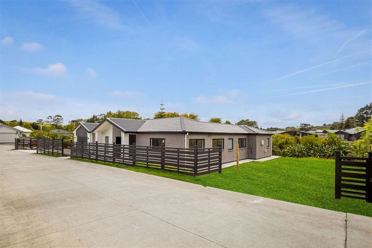 Photo of property in 29 Pukemarino Road, Waimauku, 0812