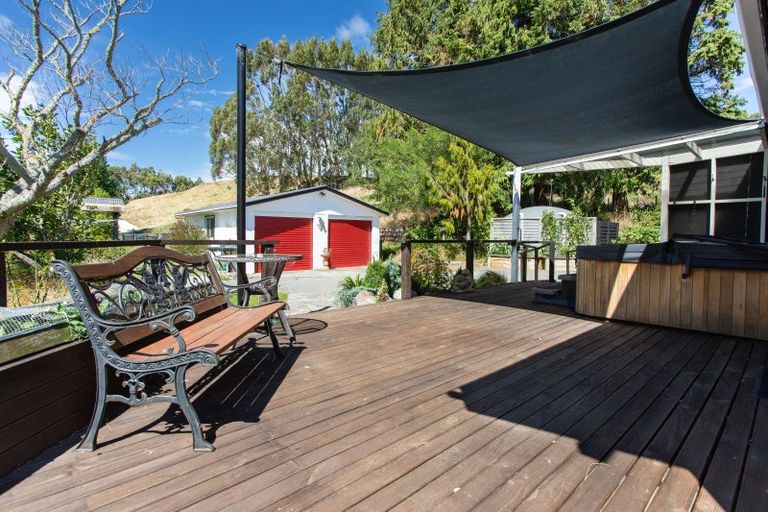 Photo of property in 40 Norsewood Ormondville Road, Norsewood, 4974