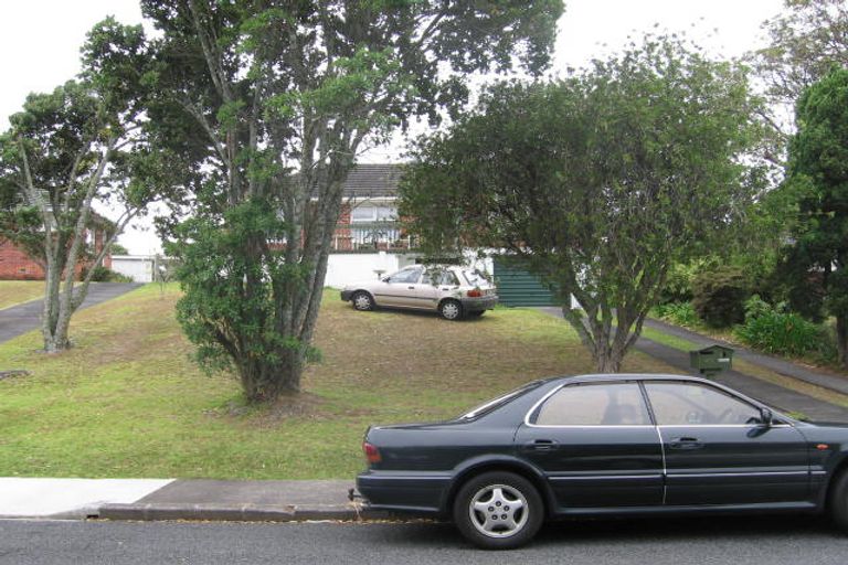 Photo of property in 49 Ramillies Place, Glenfield, Auckland, 0629