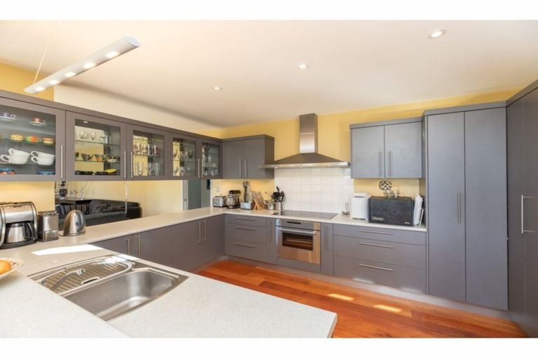 Photo of property in 62 Windsor Drive, Kirwee, Darfield, 7571