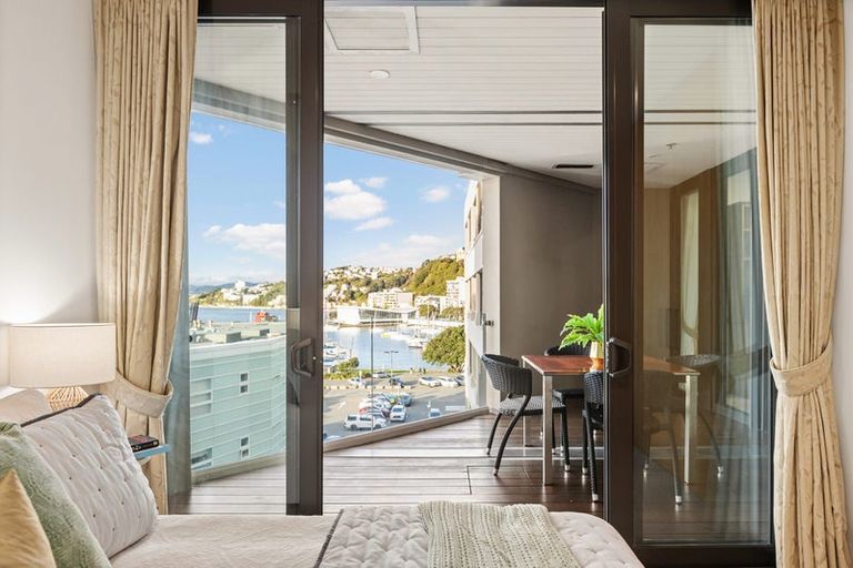 Photo of property in Chaffers Dock, 404/22 Herd Street, Te Aro, Wellington, 6011