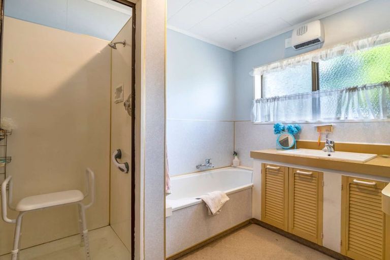 Photo of property in 17b Rangataua Street, Welcome Bay, Tauranga, 3112