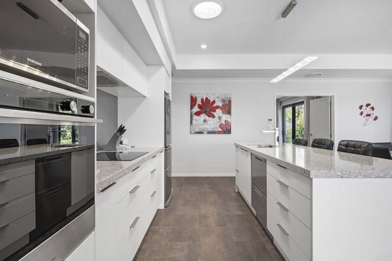 Photo of property in 26 Charlotte Drive, Omokoroa, 3114