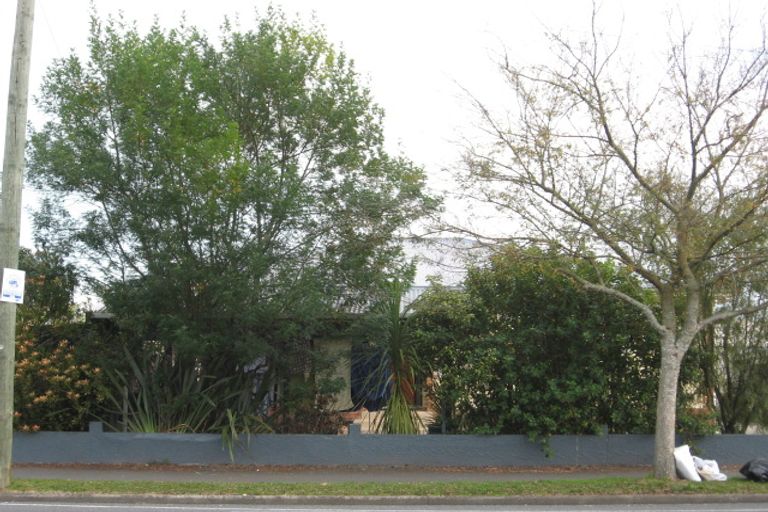 Photo of property in 1043 Heaphy Terrace, Fairfield, Hamilton, 3214