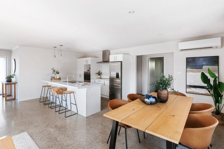 Photo of property in 32 Nautilus Drive, Papamoa Beach, Papamoa, 3118