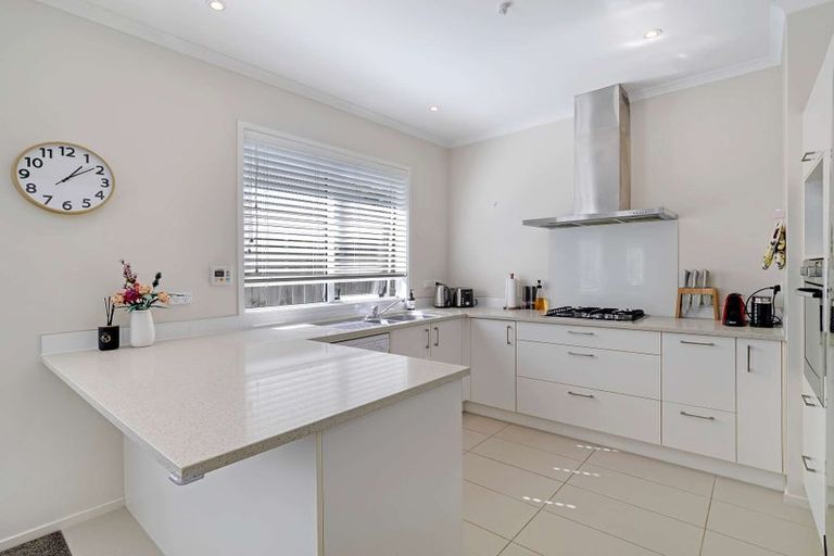 Photo of property in 37 Cape Cod Drive, Gulf Harbour, Whangaparaoa, 0930