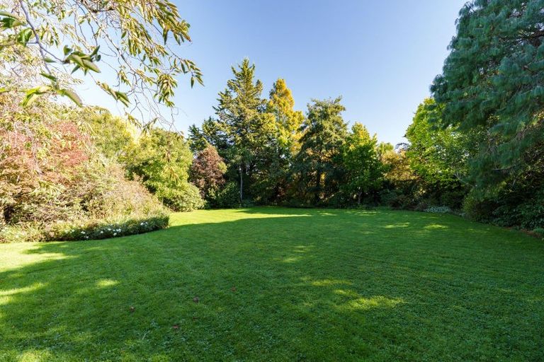 Photo of property in 4 Riccarton Road East, East Taieri, Mosgiel, 9024