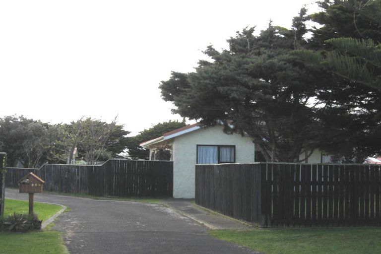 Photo of property in 258 Cornfoot Street, Castlecliff, Whanganui, 4501
