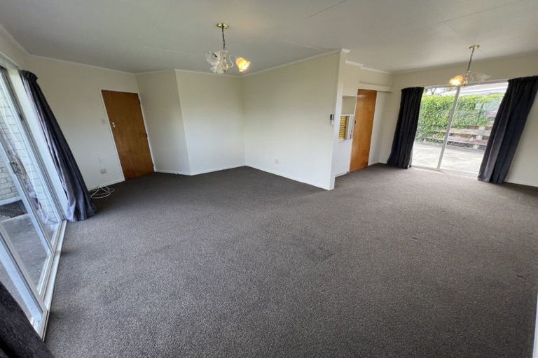 Photo of property in 57 Lockhart Avenue, Milson, Palmerston North, 4414