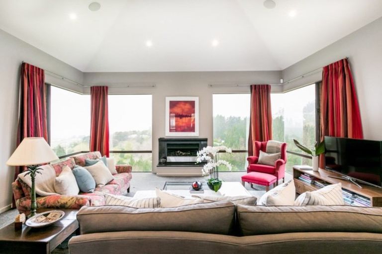 Photo of property in 191 Durham Drive, Havelock North, 4130