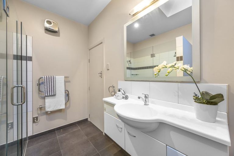 Photo of property in 15 Rochford Place, Bryndwr, Christchurch, 8052