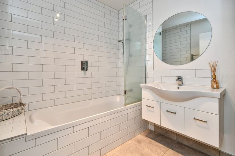 Photo of property in 24c Rainsford Road, Pukekohe, 2120