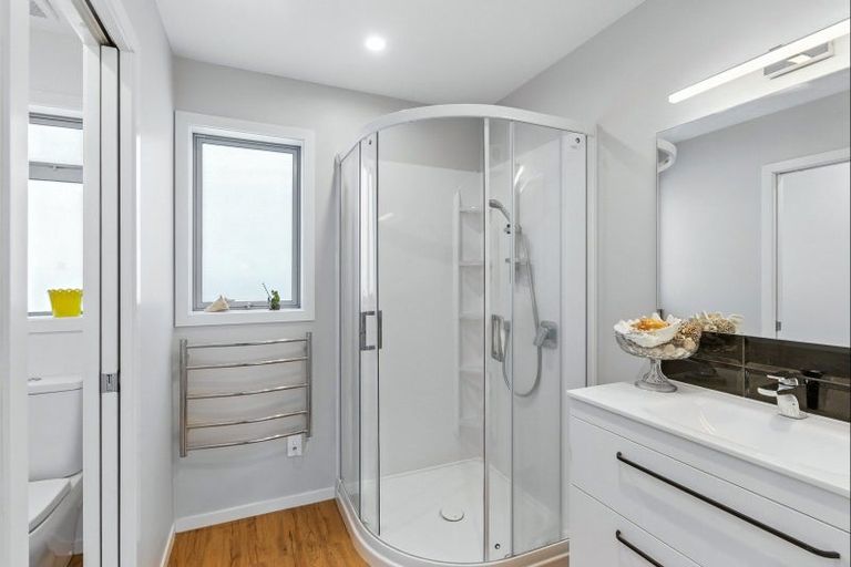 Photo of property in 37 Liverpool Street, Levin, 5510