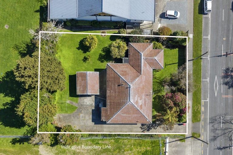 Photo of property in 194 Naenae Road, Naenae, Lower Hutt, 5011