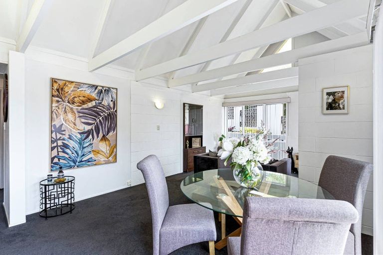 Photo of property in 3/20 Selwyn Road, Cockle Bay, Auckland, 2014