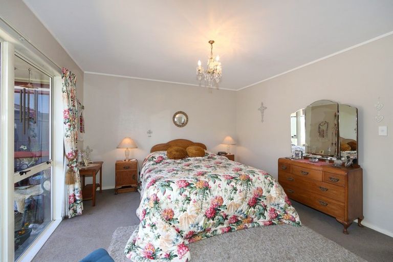 Photo of property in 3 Sebal Place, Havelock North, 4130