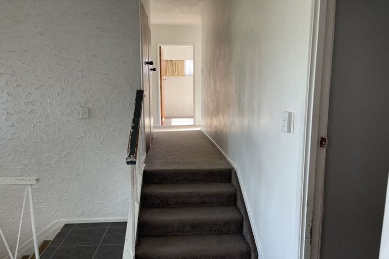 Photo of property in 17 Archmillen Avenue, Pakuranga Heights, Auckland, 2010