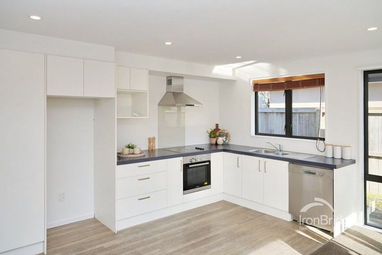 Photo of property in 66 Wainui Street, Riccarton, Christchurch, 8041