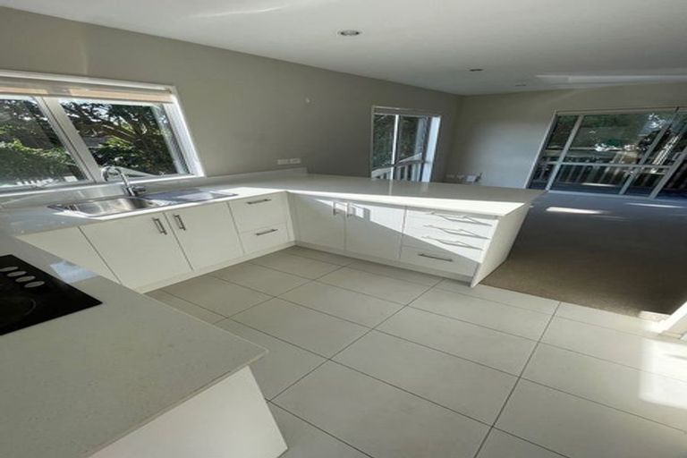 Photo of property in 27 Juliet Avenue, Howick, Auckland, 2014
