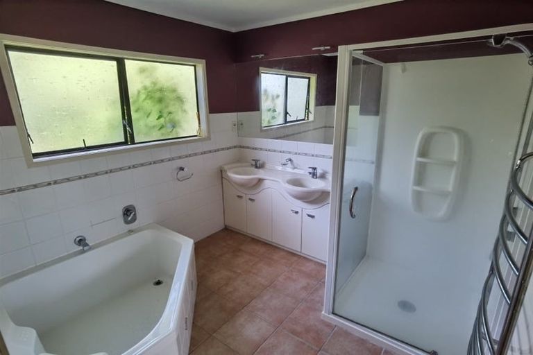 Photo of property in 23 Squirrel Lane, Browns Bay, Auckland, 0630