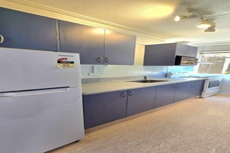 Photo of property in 6d Albany Street, North Dunedin, Dunedin, 9016