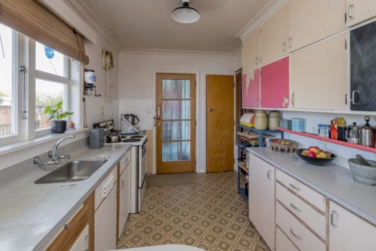 Photo of property in 162 Bartholomew Road, Levin, 5510