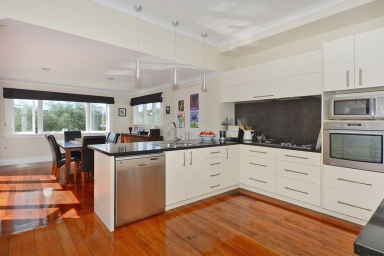 Photo of property in 3 Bernard Street, Avenues, Whangarei, 0110