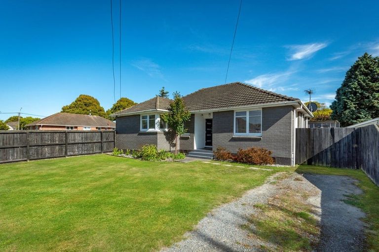 Photo of property in 152 Aorangi Road, Bryndwr, Christchurch, 8053